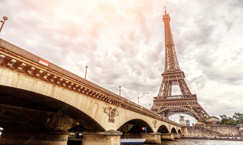 Hire Paris To Disneyland Transfer For Your Paris Trip